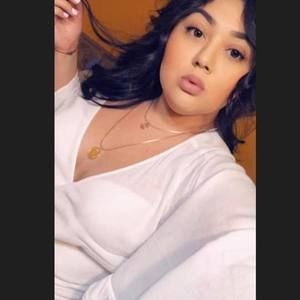 Meet your Posher, Mayra